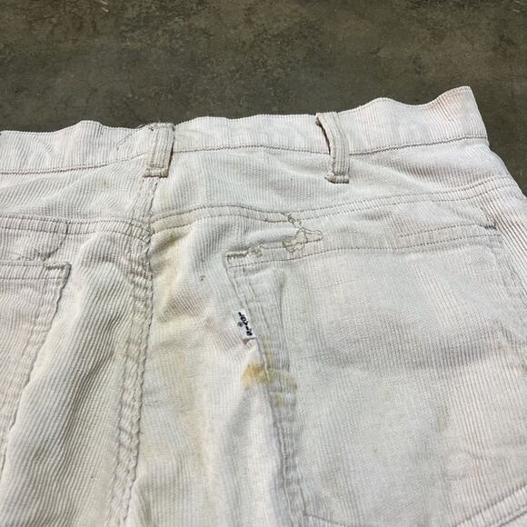 Vintage 70s Levi’s 646 Cream Bell Bottom Corduroys 31x29 - Picture 5 of 7